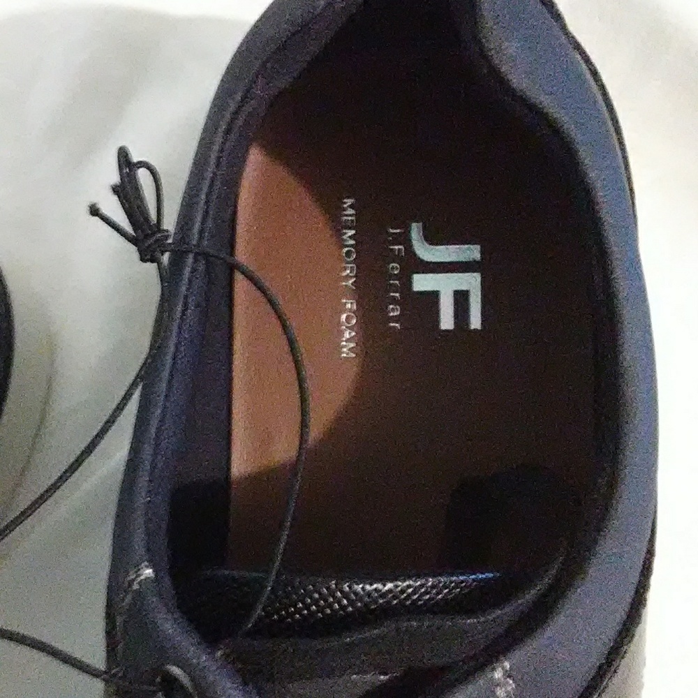 FINAL SALE NWT J. Ferrar Memory Foam Shoes. 9.5 - Picture 7 of 8